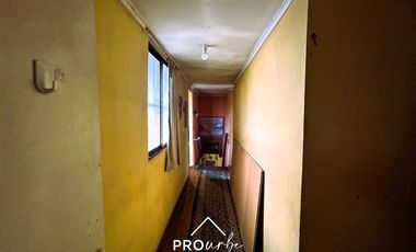 Casa en Venta en Amplio Terreno de 524 M2
