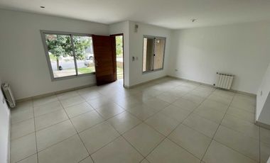 OPORTUNIDAD! 3D 3B - Chacras del Norte - CENTRAL!  - Patio/Quincho/Asador