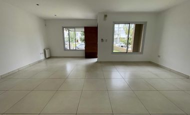 OPORTUNIDAD! 3D 3B - Chacras del Norte - CENTRAL!  - Patio/Quincho/Asador