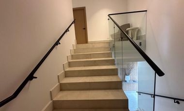 Venta de apartamento de dos niveles en Oceana Residences & Skyhomes