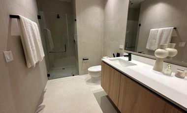 Venta de apartamento de dos niveles en Oceana Residences & Skyhomes