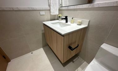 Venta de apartamento de dos niveles en Oceana Residences & Skyhomes
