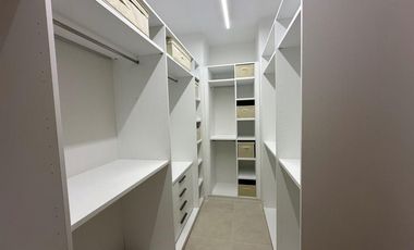 Venta de apartamento de dos niveles en Oceana Residences & Skyhomes