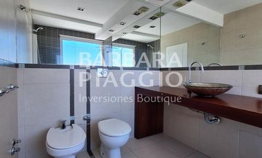 PISO DE CATEGORIA - Avenida Freyre al 3100