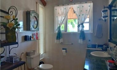 Finca en venta  de 1.8 hectáreas en El Valle de Antón (BO)