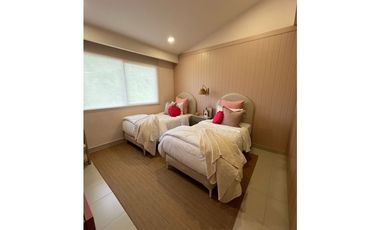 CASAS ADOSADAS EN PASEO DEL NORTE