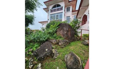 Vendo casa en Sora para  hacer un hostal