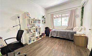 Casa unifamiliar en Clayton (Calle Croft)