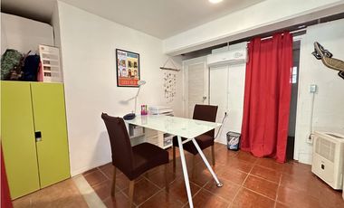 Casa unifamiliar en Clayton (Calle Croft)