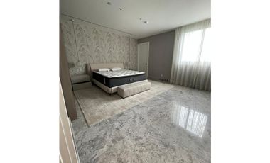 Venta Apartamento en Santa María, Edificio Empire