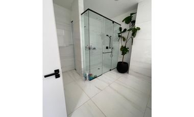 Venta Apartamento en Santa María, Edificio Empire