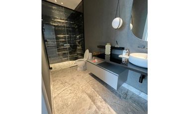 Venta Apartamento en Santa María, Edificio Empire