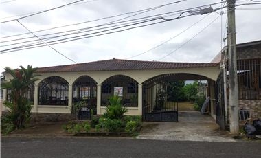 Venta de Casa en Villas de La Alameda, Arraiján, Panamá Oeste