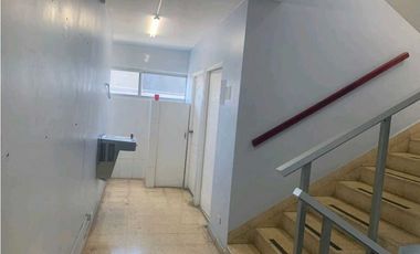 EDIFICIO COMERCIAL  EN EL CARMEN  DE 3 NIVELES  1007.96M2