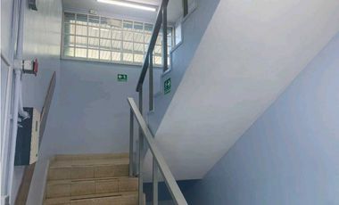 EDIFICIO COMERCIAL  EN EL CARMEN  DE 3 NIVELES  1007.96M2