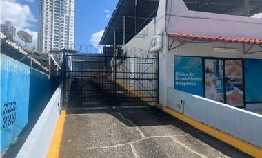 EDIFICIO COMERCIAL  EN EL CARMEN  DE 3 NIVELES  1007.96M2