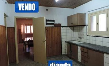 Hermosa Casa en Venta a una cuadra de la Plaza Principal