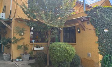 VENTA CASA SECTOR PIRINEOS 2 EN AVENIDA ESPAÑA DE CURICO