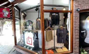 LOCAL COMERCIAL CENTRICO EN VENTA- HURLINGHAM