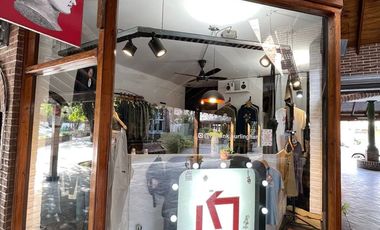 LOCAL COMERCIAL CENTRICO EN VENTA- HURLINGHAM