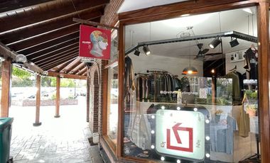 LOCAL COMERCIAL CENTRICO EN VENTA- HURLINGHAM