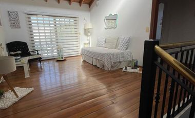 Casa de cuatro ambientes a la venta