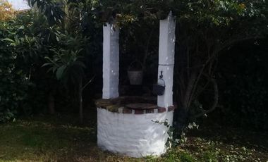 Casa c/ opción a segunda construcción sobre lote de 10 x 30 en Bella Vista