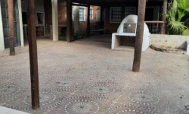 EXELENTE QUINTA EN PASO DEL REY MORENO, AMPLIA PARA PASAR EL DIA, TAMBIEN PARA EVENTOS, FIN DE SEMANA ETC