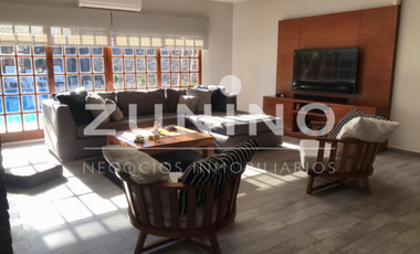 Casa de cuatro ambientes a la venta en Bella Vista