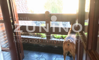 Casa de cuatro ambientes a la venta en Bella Vista