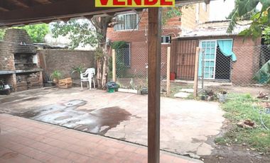 PERMUTA CASA 5 AMBIENTES DEPARTAMENTO 2 AMBIENTES, TRUJUY