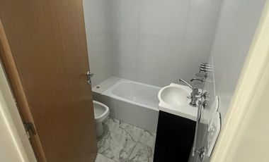 ALQUILER - DEPARTAMENTO 2 AMB. - CON COCHERA