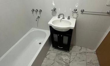 ALQUILER - DEPARTAMENTO 2 AMB. - CON COCHERA