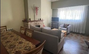 Casa 5 ambientes con quincho en venta en San Jose