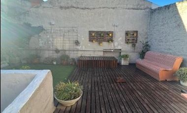 Casa 5 ambientes con quincho en venta en San Jose