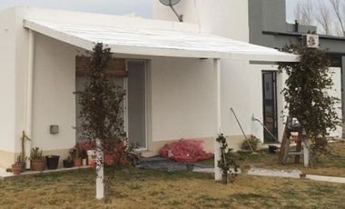 EXELENTE CASA QUINTA CON PILETA C/PARQUE-  ¡¡HERMOSA