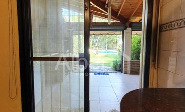 VENTA HERMOSO CHALET EN HAEDO- BARRIO GÜEMES.
