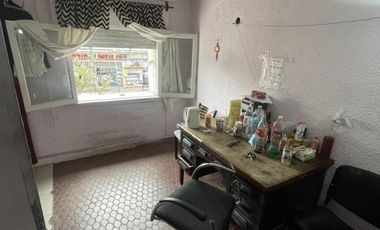 Venta en Block en El Centro de Lomas de Zamora.