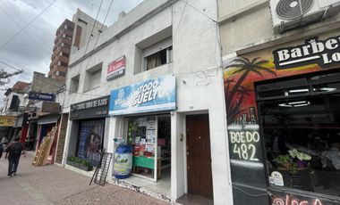 Venta en Block en El Centro de Lomas de Zamora.