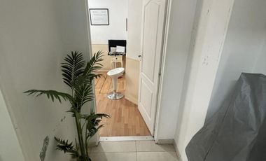 Venta en Block en El Centro de Lomas de Zamora.