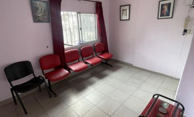 Venta en Block en El Centro de Lomas de Zamora.
