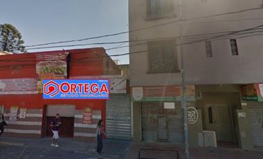 PROPIEDAD CÉNTRICA SOBRE AV PERÓN, ÚNICA ESQUINA EN VENTA