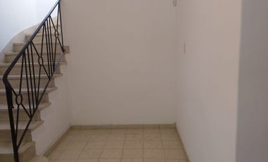 Casa en alquiler para uso comercial en Mendoza