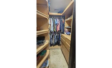 Venta de exclusiva Casa Unifamiliar en Camino de Cruces (Remate)