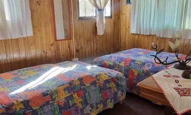 CASA 3 DORMITORIOS,2 BAÑOS,A 15 MINUTOS DE ALGARROBO
