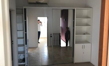 Departamento de tres ambientes a la venta en Muñiz