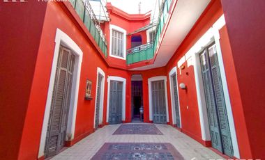 EDIFICIO EN BLOCK de 1877 M2 con atención al público y depósito en Alquiler Sin expensas