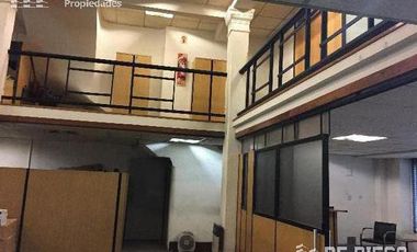 EDIFICIO EN BLOCK de 1877 M2 con atención al público y depósito en Alquiler Sin expensas