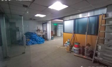 EDIFICIO EN BLOCK de 1877 M2 con atención al público y depósito en Alquiler Sin expensas
