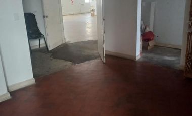ALQUILER - EXCELENTES OFICINAS DE 200 M2 EN PARQUE INDUSTRIAL - FLORIDA OESTE